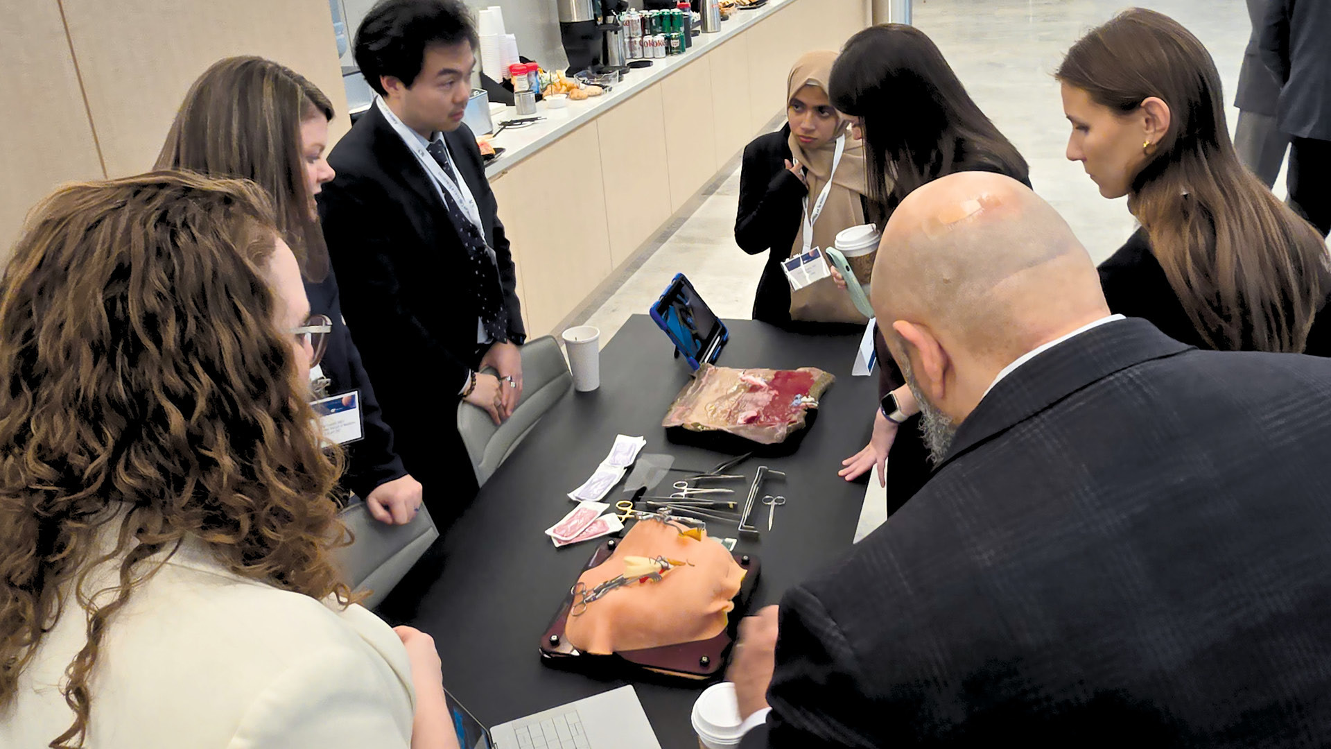 Communal Forum Explores Synergies between Surgeons and Engineers
