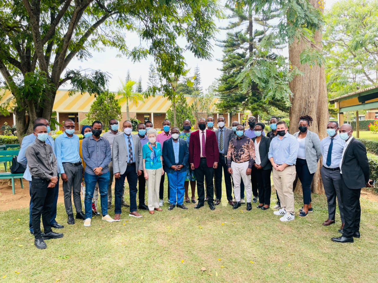 rwanda-cardiothoracic-group.JPG